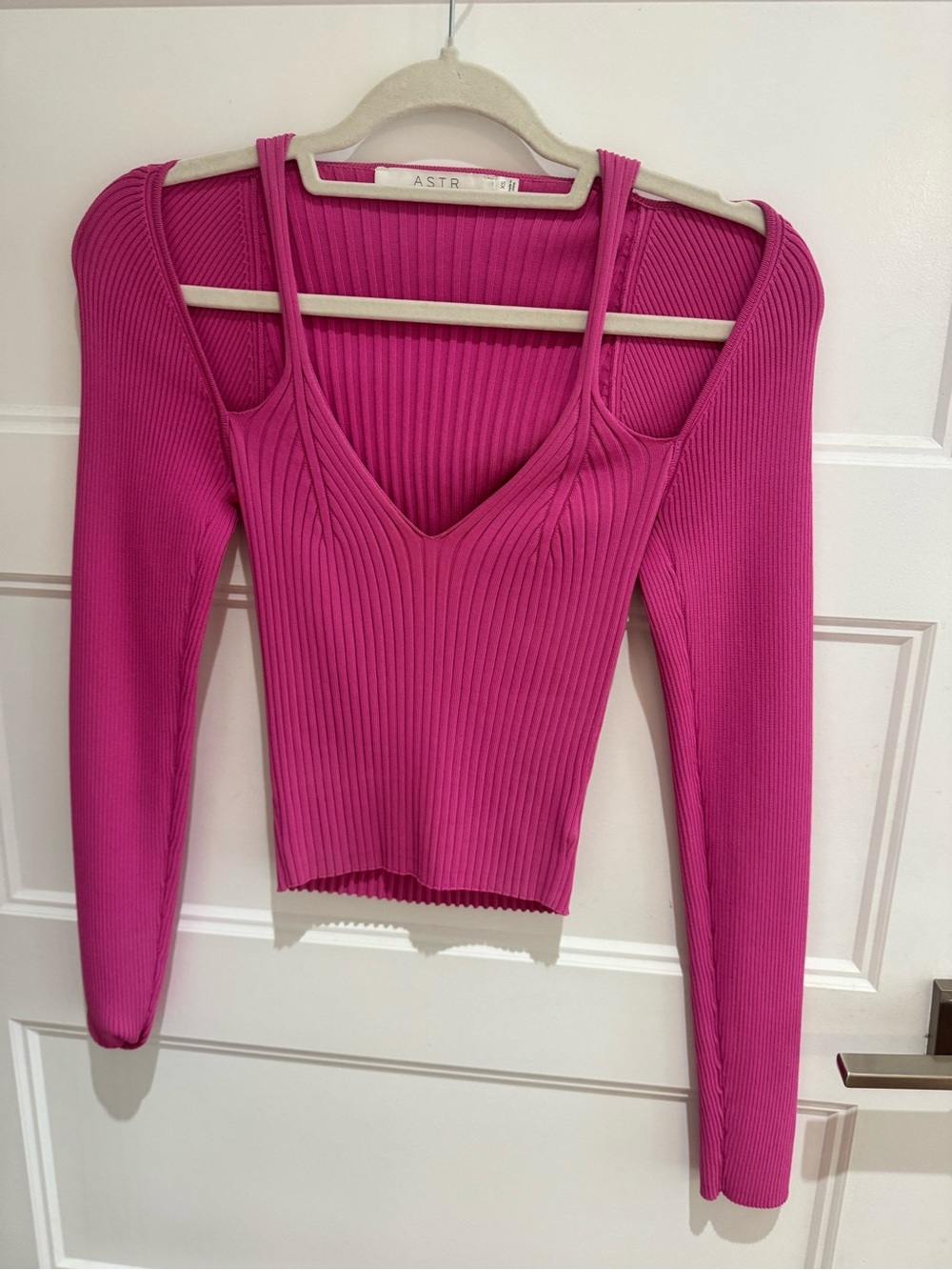 ASTR Ribbed Fuchsia Cutout Tank with Long Sleeve Overlay